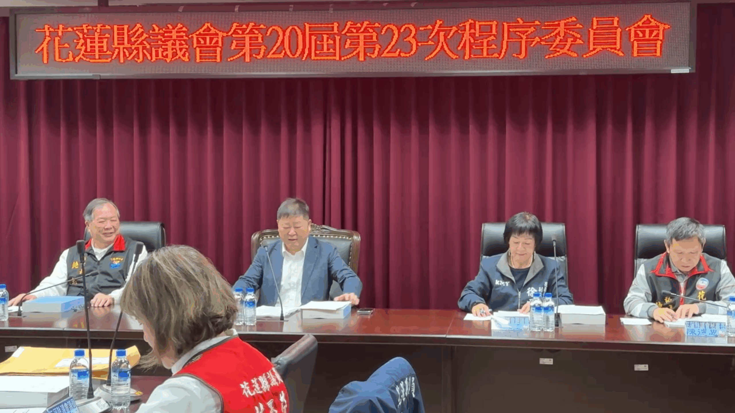 花縣府會火藥味十足！針對預算書卡關爆發激烈爭執